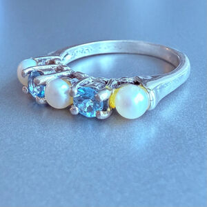 Cultured Pearl & Natural Topaz Channel Row Set Sterling Silver 925 Cocktail Ring